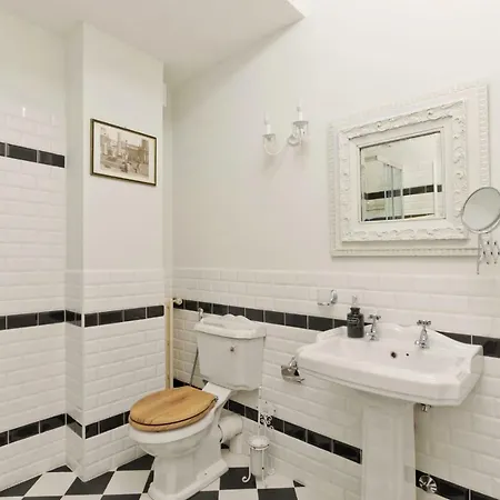 Nocleg ze śniadaniem Liberty Trastevere 4*