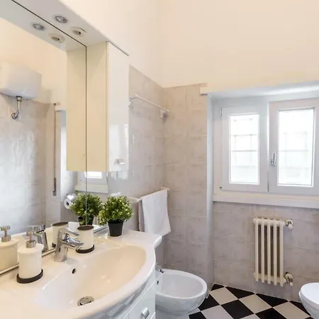 Nocleg ze śniadaniem Liberty Trastevere 4*