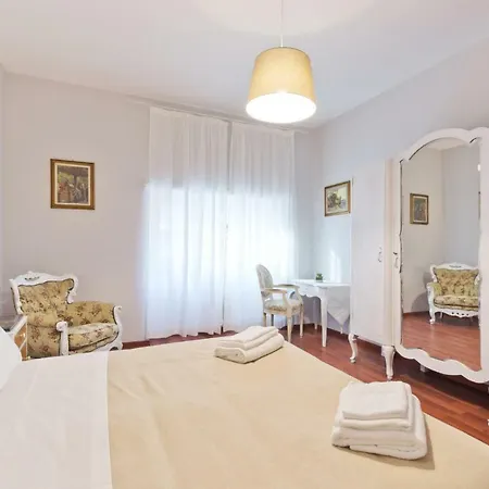 Liberty Trastevere 4*